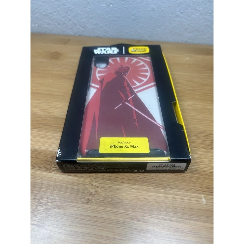 OtterBox Symmetry Star Wars Kylo Ren Apple iPhone‎ XS Max Case – New